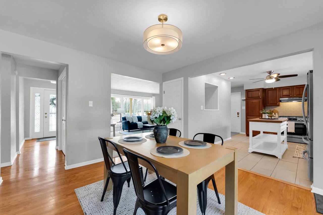 Dining room interior photography